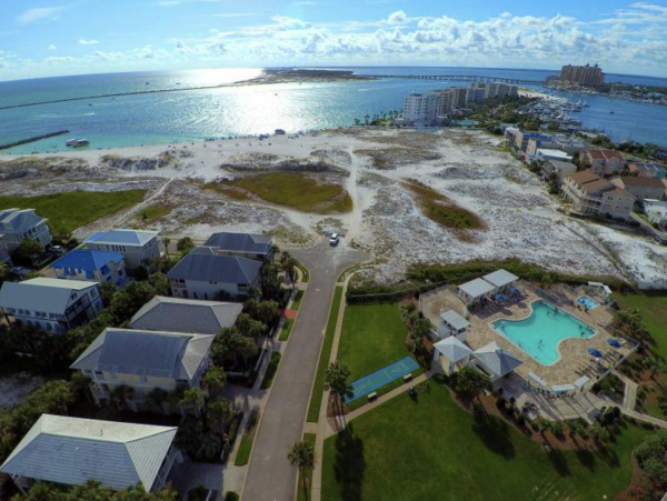 Amazing 5 Bedroom Beachfront Home in Destin with Sunset View